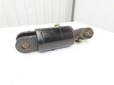 Yale 1504880 Forklift Hydraulic Tilt Cylinder Removed From ERC080
