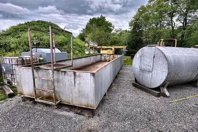 Used 1999 CUSTOM MADE 4,000GA DIESEL TANK Stainless Steel Tanks Pennsylvania US | Proxy Equipment #1385068