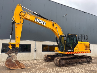 USED 2021 JCB 220XL 4F