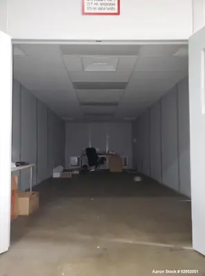 USED STARRCO   QC  ROOM 30' X 12' X 9'