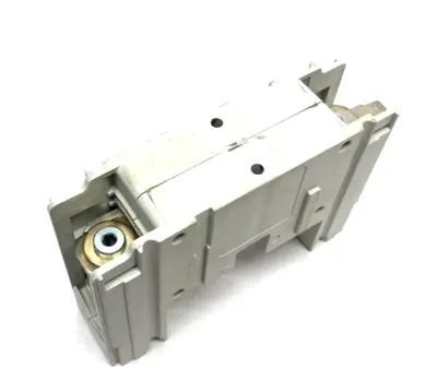 USED EATON BUSSMANN BUSSMANN SERIES FUSE HOLDER 1-POLE 110-225A CLASS CF FUSE