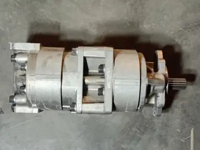 NEW KOMATSU R7055242220