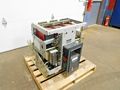 Used GE AKR-7F-100 Circuit Breakers Ohio US | Equipment Recovery Corp. #1329735