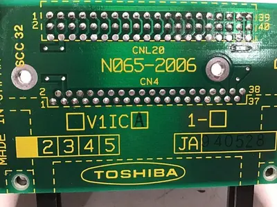 USED TOSHIBA N065-2006