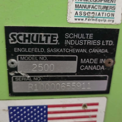 2010 SCHULTE 2500 GIANT Rock Picker | Iron Listing (47)