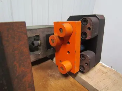Savair Inc APS.300018R Cylinder w/ Ram and Die Press