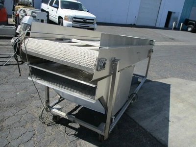 Stainless Steel Washdown Conveyor W/ Plastic Belt and Heater, Plastic Belt damaged and may need to be replaced