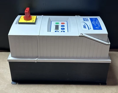NEW Lenze ESV112N02YMC