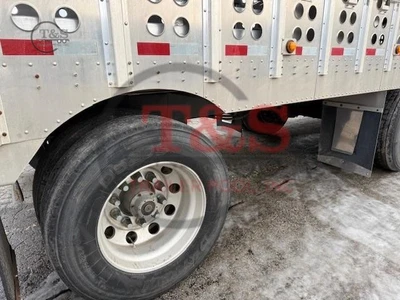Used 2018 MERRITT _UNKNOWN_ Livestock Trailers Illinois US | T&S Trailer Pool #1509378
