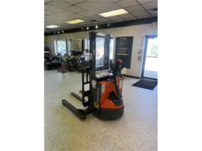 2022 TOYOTA 8BWS13 Walk-Behind Electric Stackers | Steam Well LLC (3)