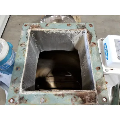 Used 28" dia. Stainless Steel Storage Bin with Bin Activator Live Bottom