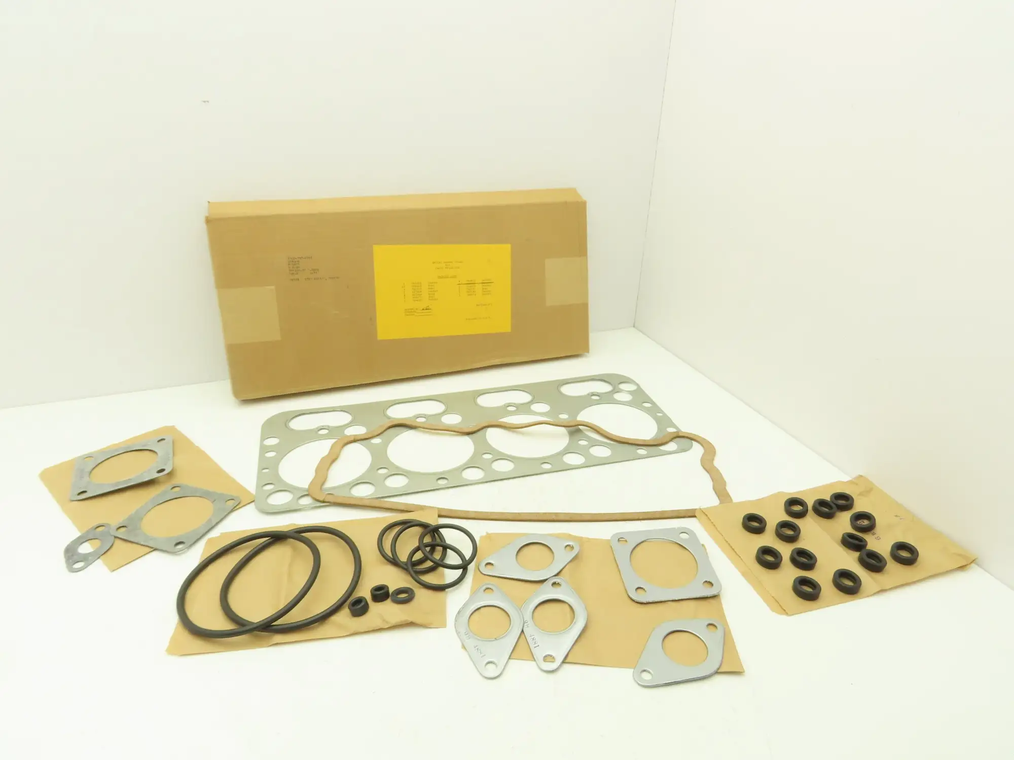 Caterpillar 2M3343 Engine Head Gasket Set