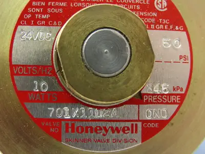 Honeywell Skinner 701X11D2A Solenoid Valve 2-Way NC 24VDC 50 PSI 1/4" NPT
