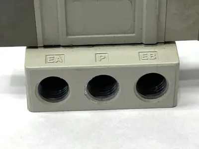 USED SMC AIR PILOT VALVE & BASE MOUNT 1/4" NPT