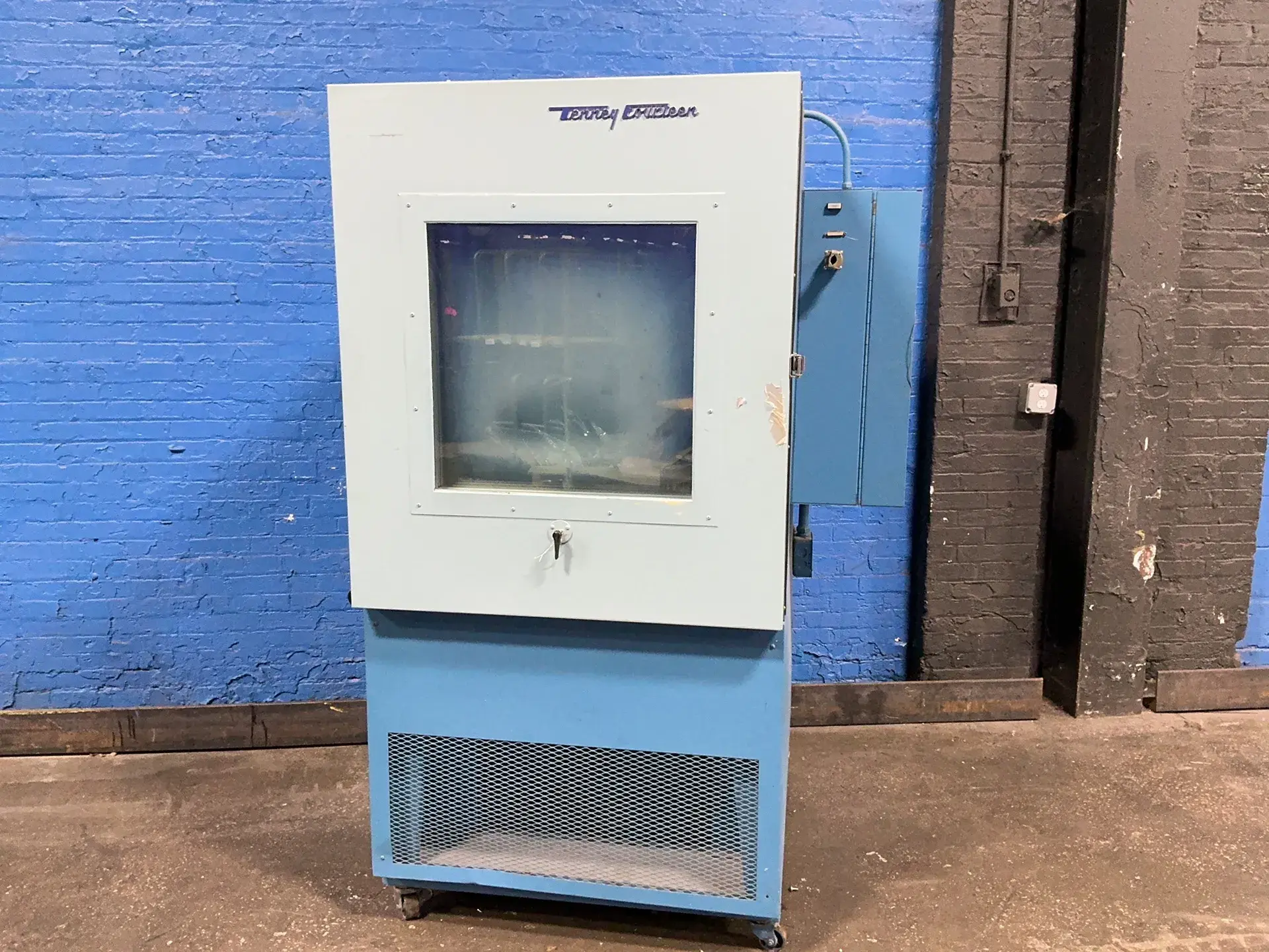 Used TENNEY ENGINEERING INC T14RC Heat Treating Units Ohio US | HGR 24 #1260792