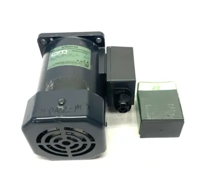 Used Oriental Motor Induction Motor, 400W 1/4HP, Pinion Shaft w/ Capacitor A.C. Motors Michigan US | Maverick Industrial Sales #1395302