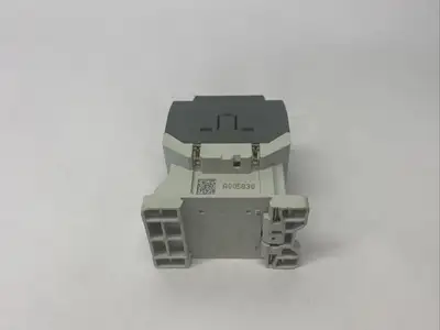 Used ABB 3-Phase Motor Contactor 24VDC 3-Pole PLC Contactors Michigan US | Maverick Industrial Sales #1392680