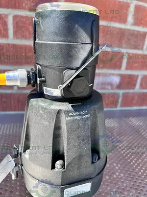 USED ITT PURE-FLO A216 DIAPHRAGM STAINLESS STEEL VALVE 1.5" W/ ASCO VALVE POSITIONER