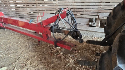 NEW HOLLAND FP230 chopper | Iron Listing (80)