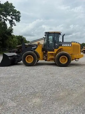 USED 2013 DEERE 624K