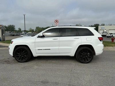 USED 2018 JEEP GRAND CHEROKEE