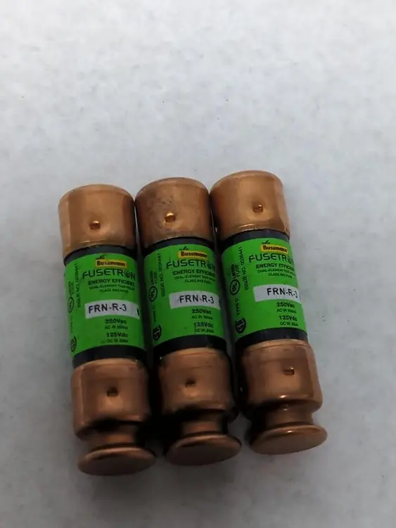 Used COOPER BUSSMANN FRN-R-3 Miscellaneous Equipment (Electrical & Power) | Surplus Asset Holdings #1193839