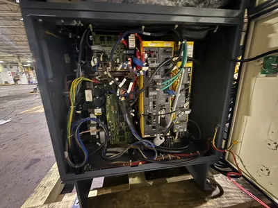 USED 2014 FANUC R-2000IB/210F + R30IB