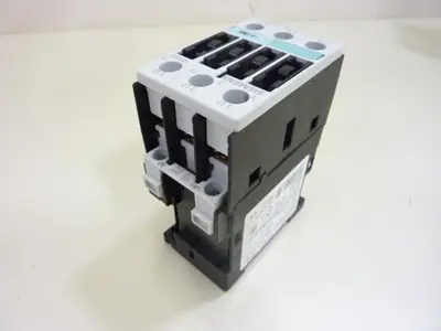 USED SIEMENS 3RT1024-1K