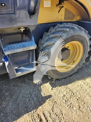 USED 2021 XCMG CV83PDU