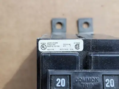 Used CUTLER-HAMMER QBHW2020 Switchgears British Columbia CA | Lenmark #1438568