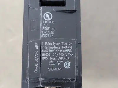 Used SIEMENS Q120 Switchgears British Columbia CA | Lenmark #239830