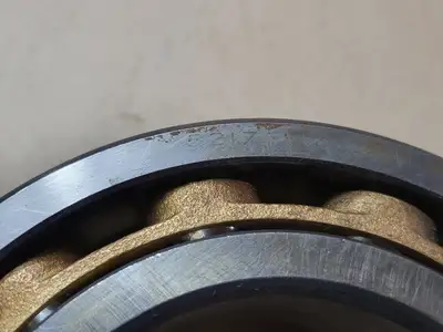 NEW SKF 5217M