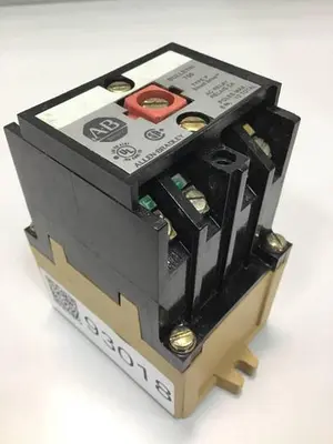 USED ALLEN BRADLEY 700-P600A1 SER B