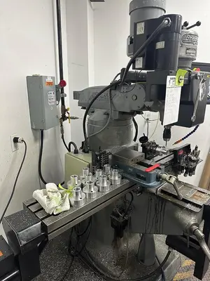 USED 1980 BRIDGEPORT SERIES I WITH A PROTO TRAK SMX CONTROL