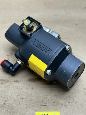 NEW Swagelok 151 SR