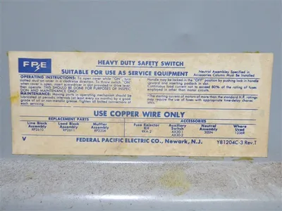 Federal Pacific 1336R Fusible Safety Switch 30 Amps 600VAC Used
