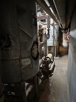 BELOIT 4,450 mm wide Machines, Paper up to 98" (2.5 meter) | Perry Equipment (16)