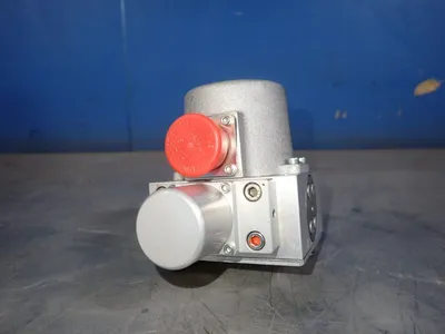 USED PERFECTION SERVO/MOOG D765606