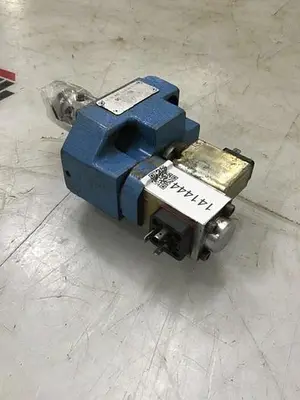 USED VICKERS CVU 25 EFP1 B29 30 11
