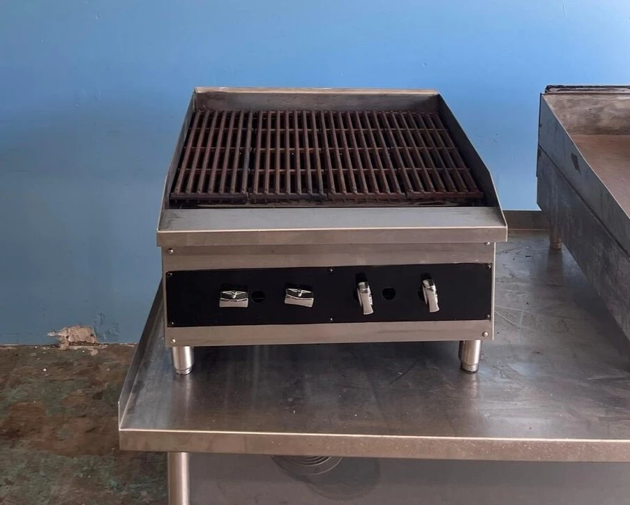75-0195 24'' Gas Charbroiler Countertop