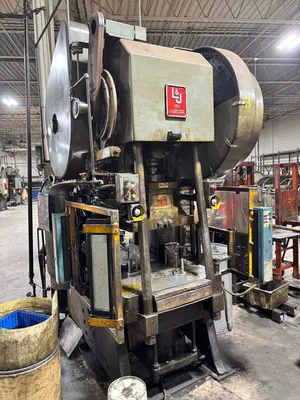 L&J 100 OBI / Gap Frame Press | Universal Press & Machinery (UPM) (1)