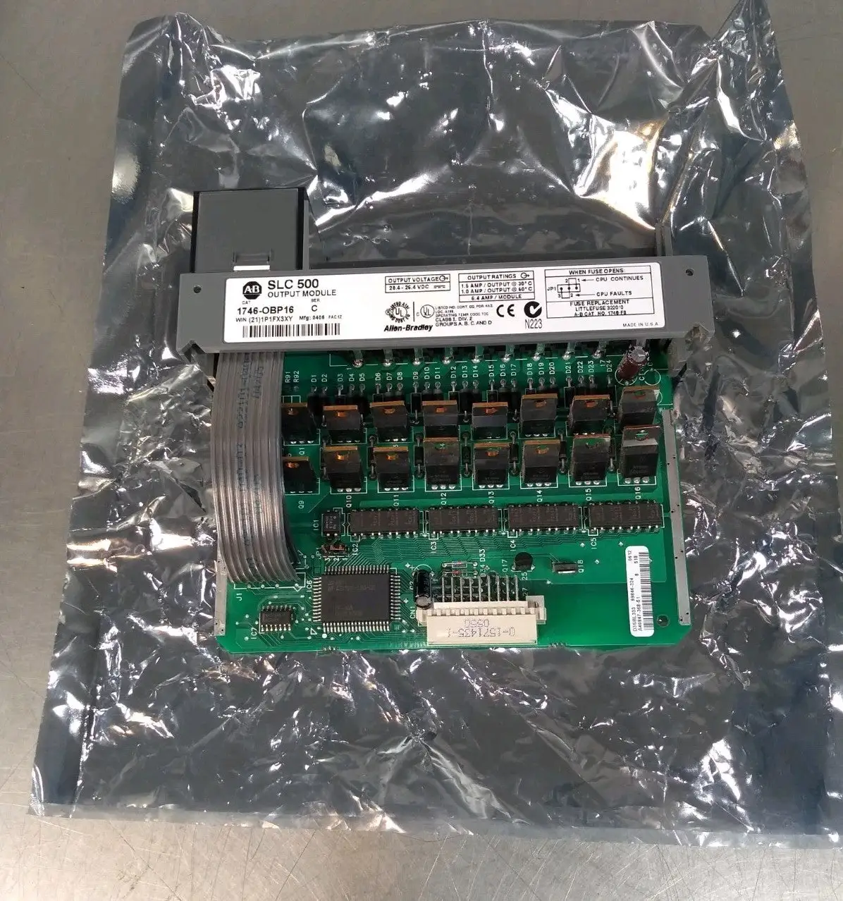 Allen-Bradley 1746-OBP16/C Output Module Board SLC 500 Loc3D29