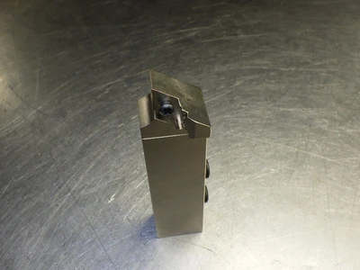 Kyocera Coolant Thru Lathe Tool Holder 16mm x 25mm SDJCR1625H-11-F05JCT (LOC3309)