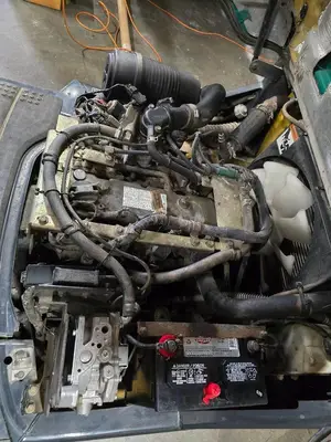 USED 2002 KOMATSU FG15HT-17