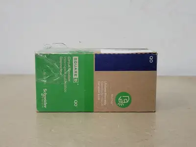 NEW SQUARE D QOB330
