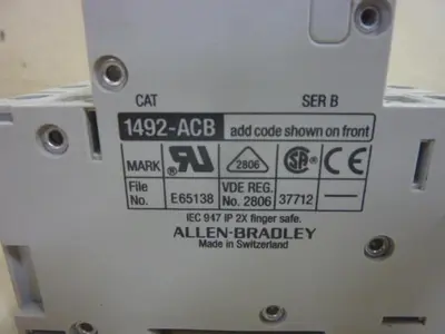 USED ALLEN BRADLEY 1492-CB3/H040 SER B