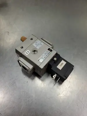 SMC EAV3000-F03-5YO-Q Soft Start-Up BodyPort Valve. 6E-12