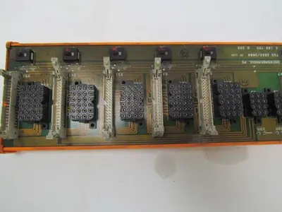 Warren Emhart UBERGABEMODUL PE TSG 2000/3000 NE1396 E100 789 B300 Circuit Board