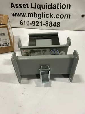NEW Hoffman F22L06 NEMA 12 Lay-In Straight Wireway 2.5″ x 2.5″ x 6″ -NIB