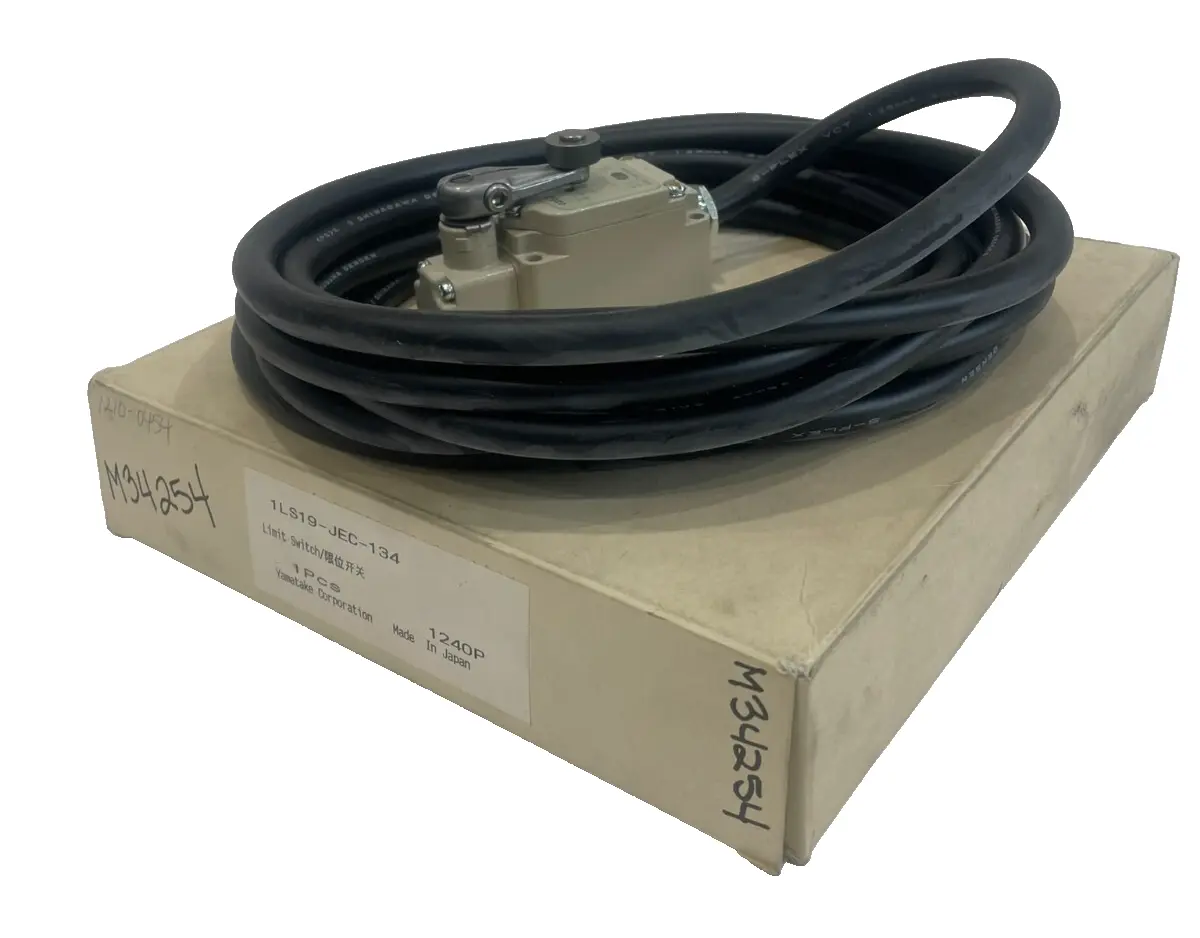 NEW AZBIL 1LS19-JEC-134 LIMIT SWITCH W/CABLE AZBIL 1LS19JEC134